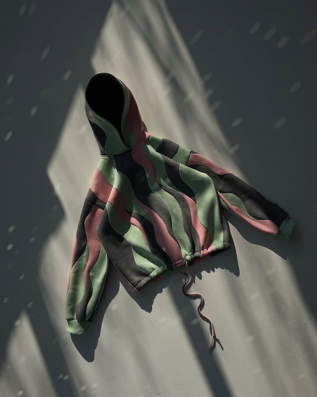 The Mint Blush Wave Set